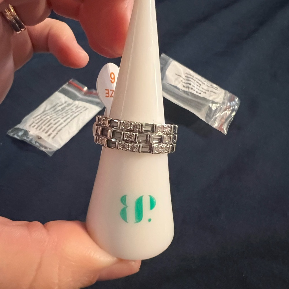 Bomb Party Ring